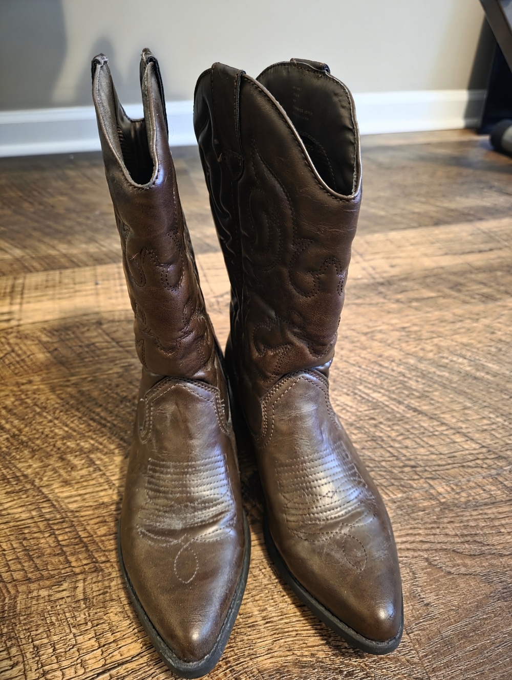 Rampage Brown Cowboy Boots Women’s Size 9 Western Mid-Calf Boots